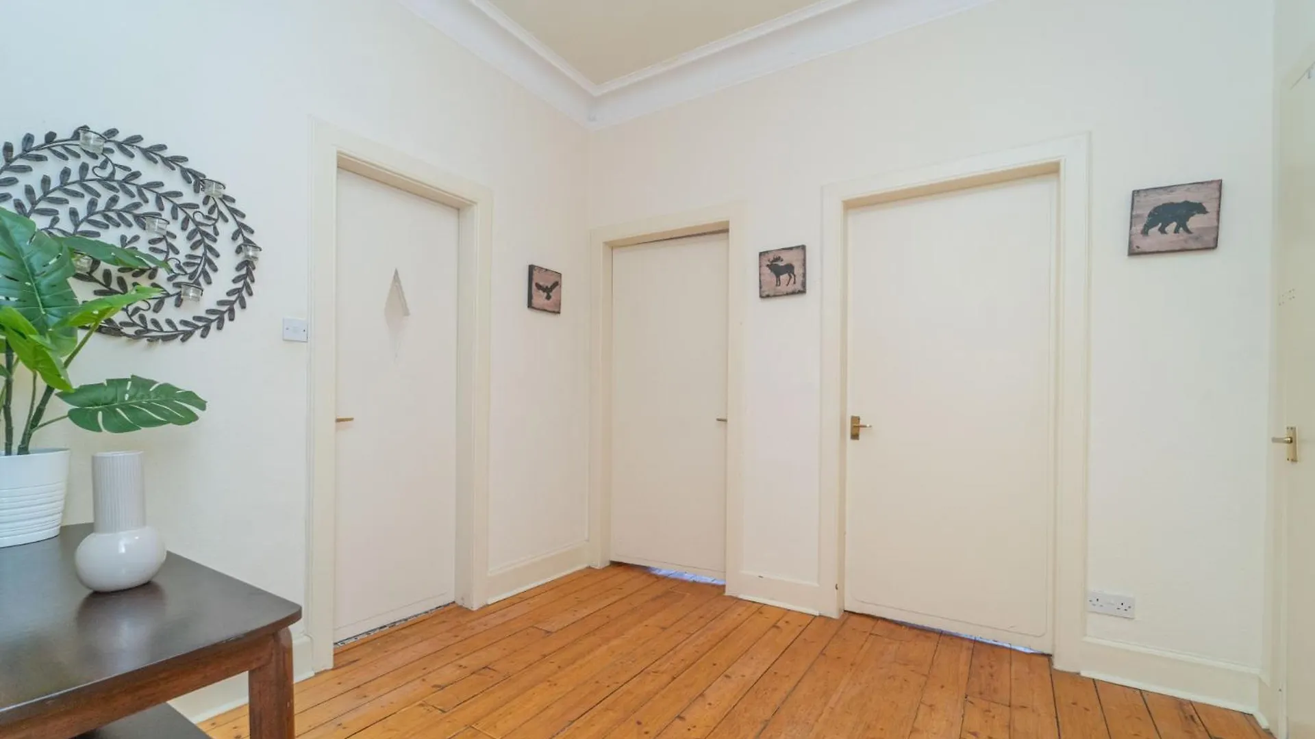 Large City Corner Apartment Edimburgo 0*,  Reino Unido